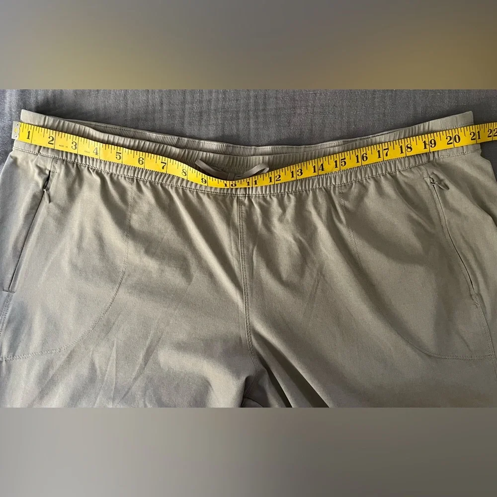 Kuhl tan active pants pull-on 2X regular - Picture 10 of 12